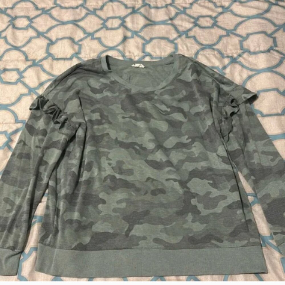 Women's Comfort Long Sleeve Top